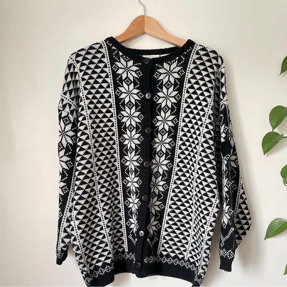 Free with Purchase - Vintage winter cardigan - Picture 4 of 9